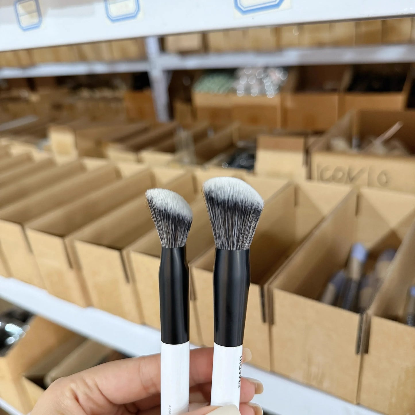 F1 F2 F3 F4 E6 EF1 Highlight Blush Makeup  Brush Ambient Soft Glow Blush Brush Soft Fiber Hair Fashion Face Cosmetic Brush